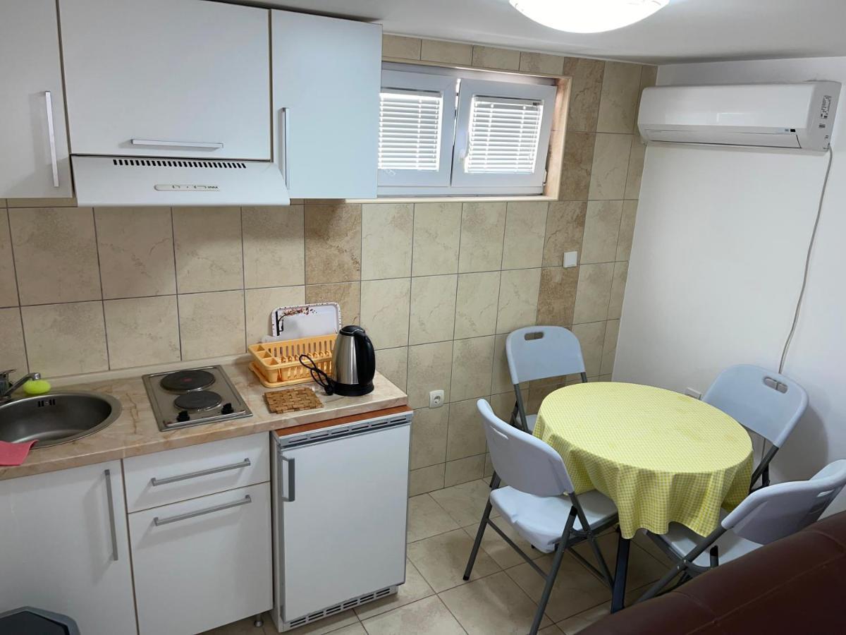 באר Apartment Susanj מראה חיצוני תמונה