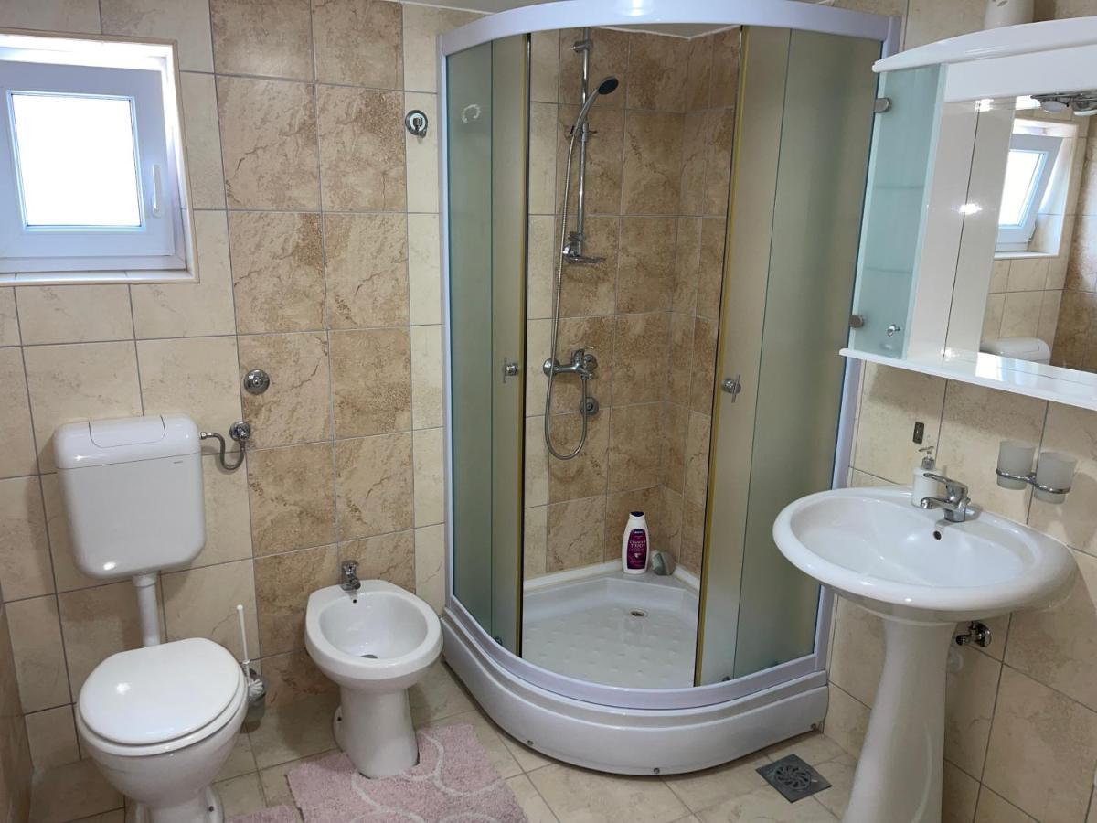 באר Apartment Susanj מראה חיצוני תמונה