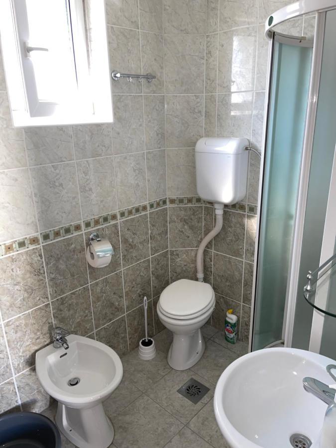 באר Apartment Susanj מראה חיצוני תמונה