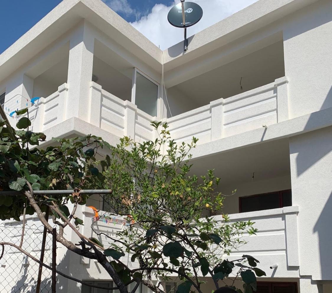 באר Apartment Susanj מראה חיצוני תמונה