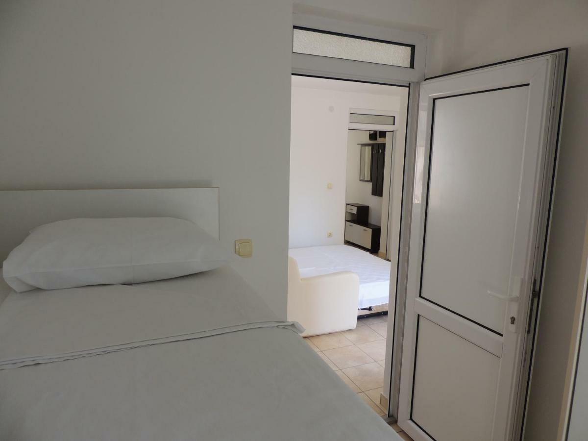 באר Apartment Susanj מראה חיצוני תמונה