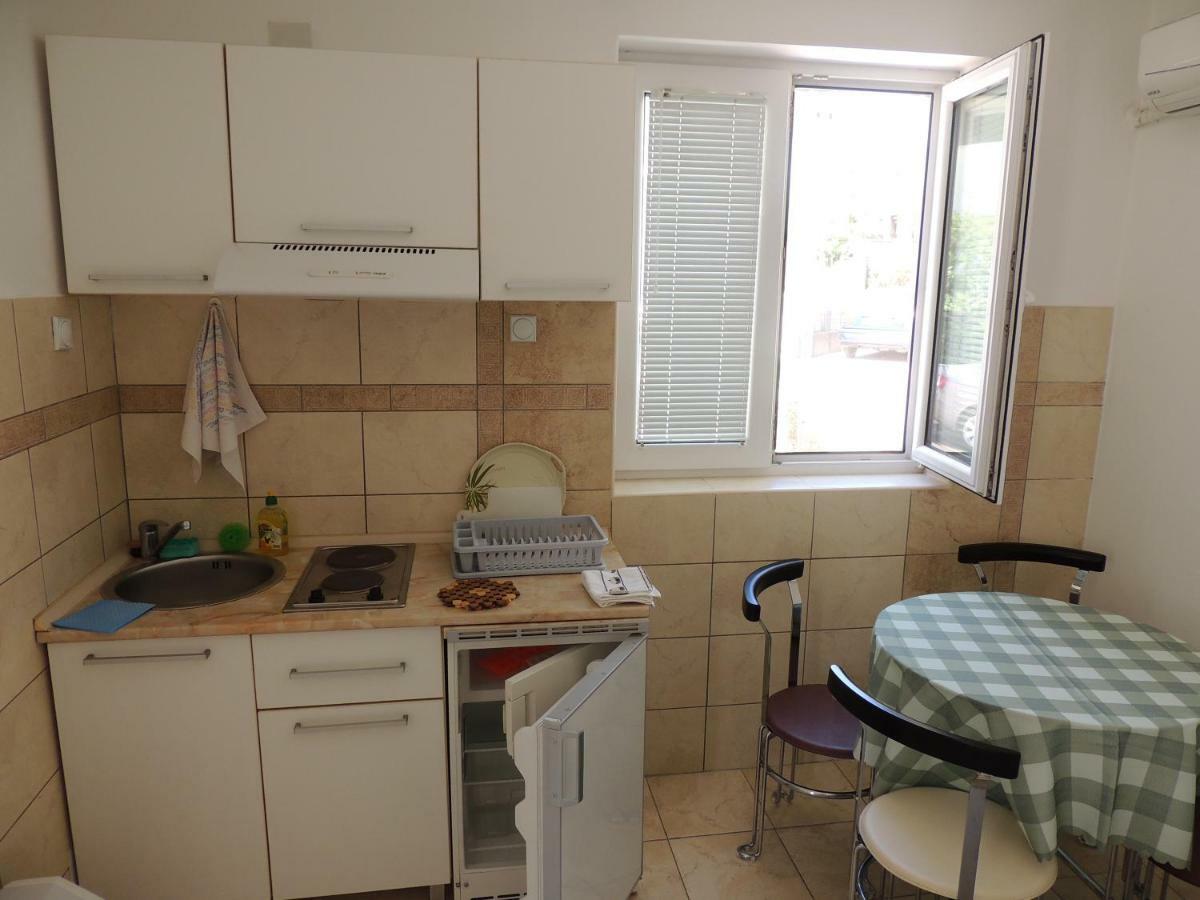 באר Apartment Susanj מראה חיצוני תמונה
