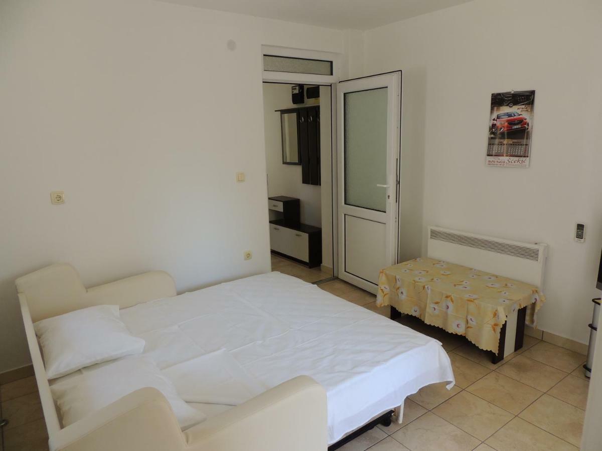 באר Apartment Susanj מראה חיצוני תמונה