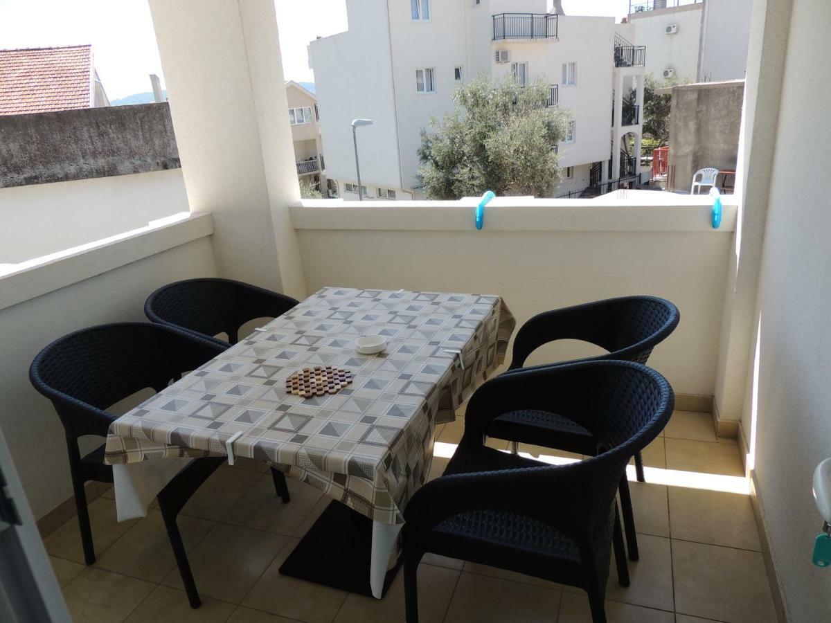 באר Apartment Susanj מראה חיצוני תמונה
