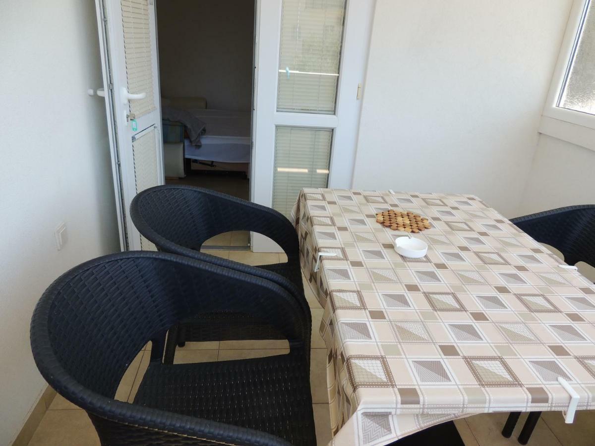 באר Apartment Susanj מראה חיצוני תמונה